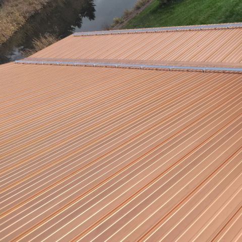 Metal roofing provides exceptional durability, energy efficiency, and long-lasting protection against Wisconsin weather. A professionally installed metal roof requires minimal maintenance while delivering dependable performance for decades. photo